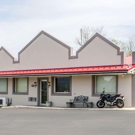 Econo Lodge Bellefonte I-99 Екстериор снимка