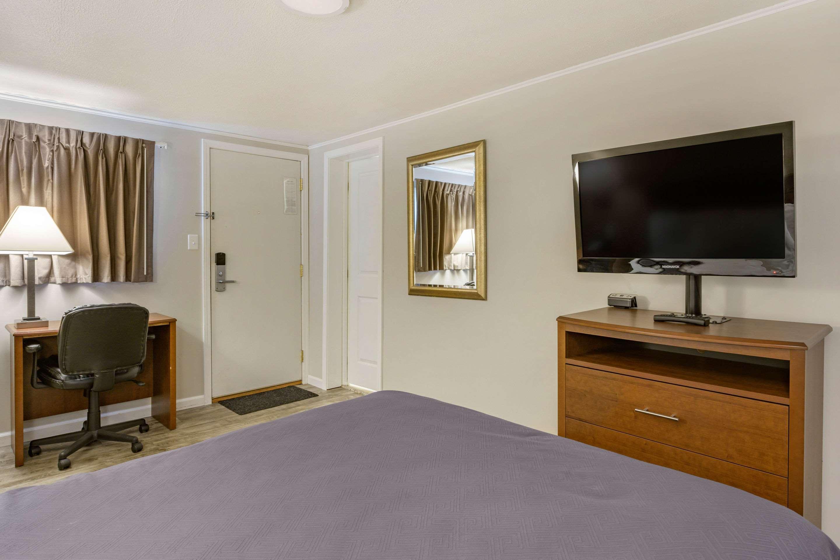 Econo Lodge Bellefonte I-99 Екстериор снимка