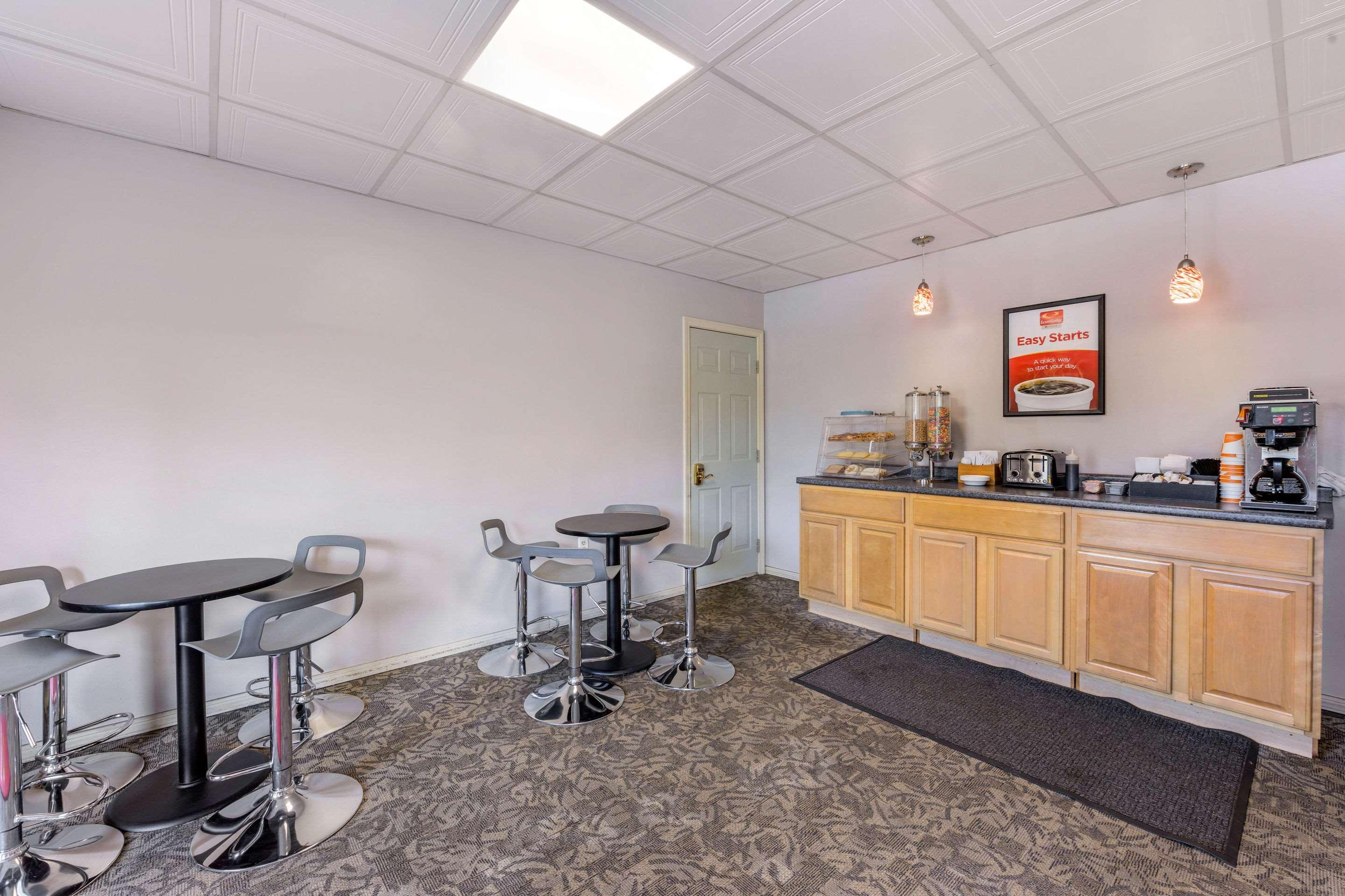 Econo Lodge Bellefonte I-99 Екстериор снимка