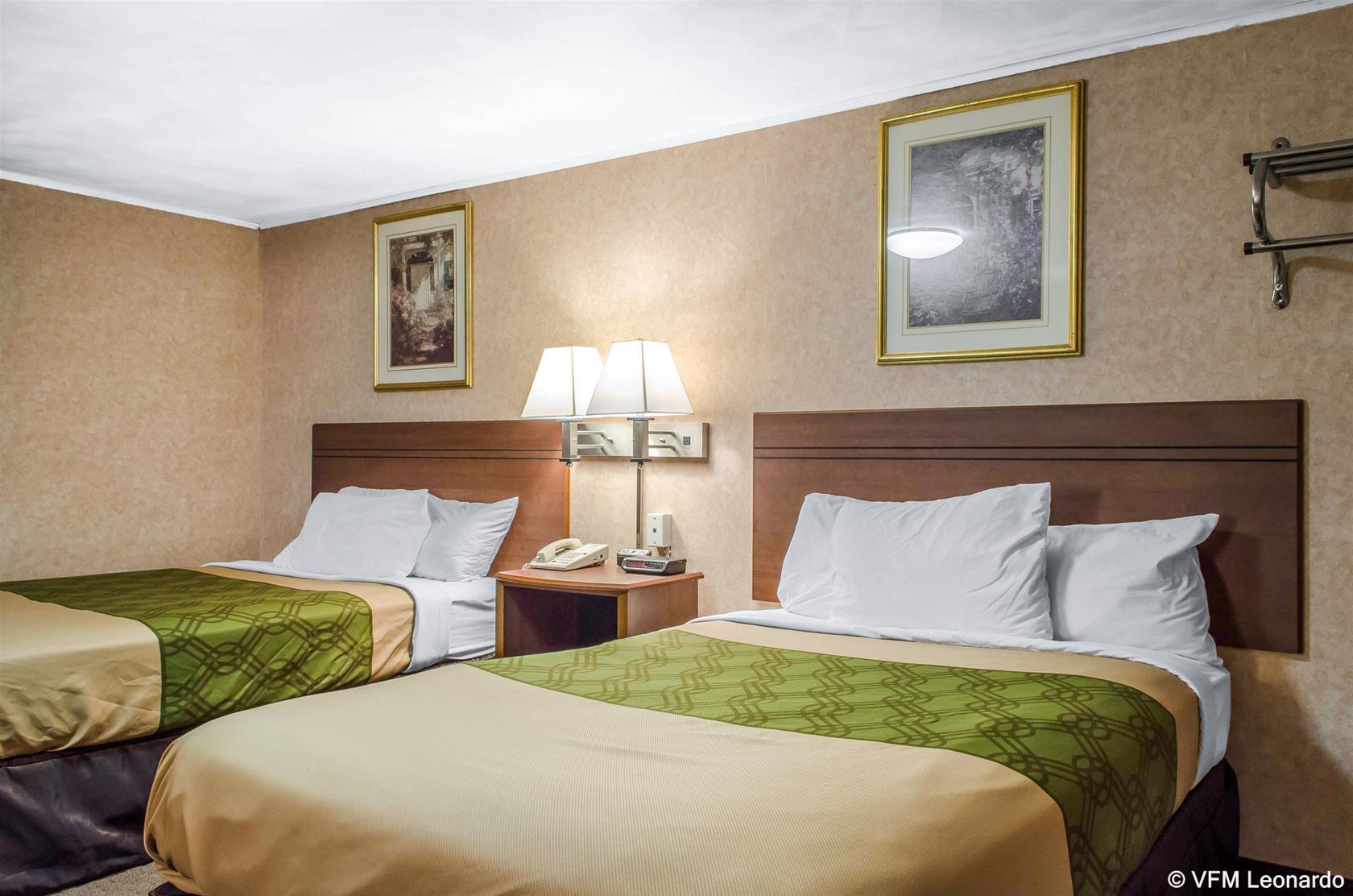 Econo Lodge Bellefonte I-99 Екстериор снимка