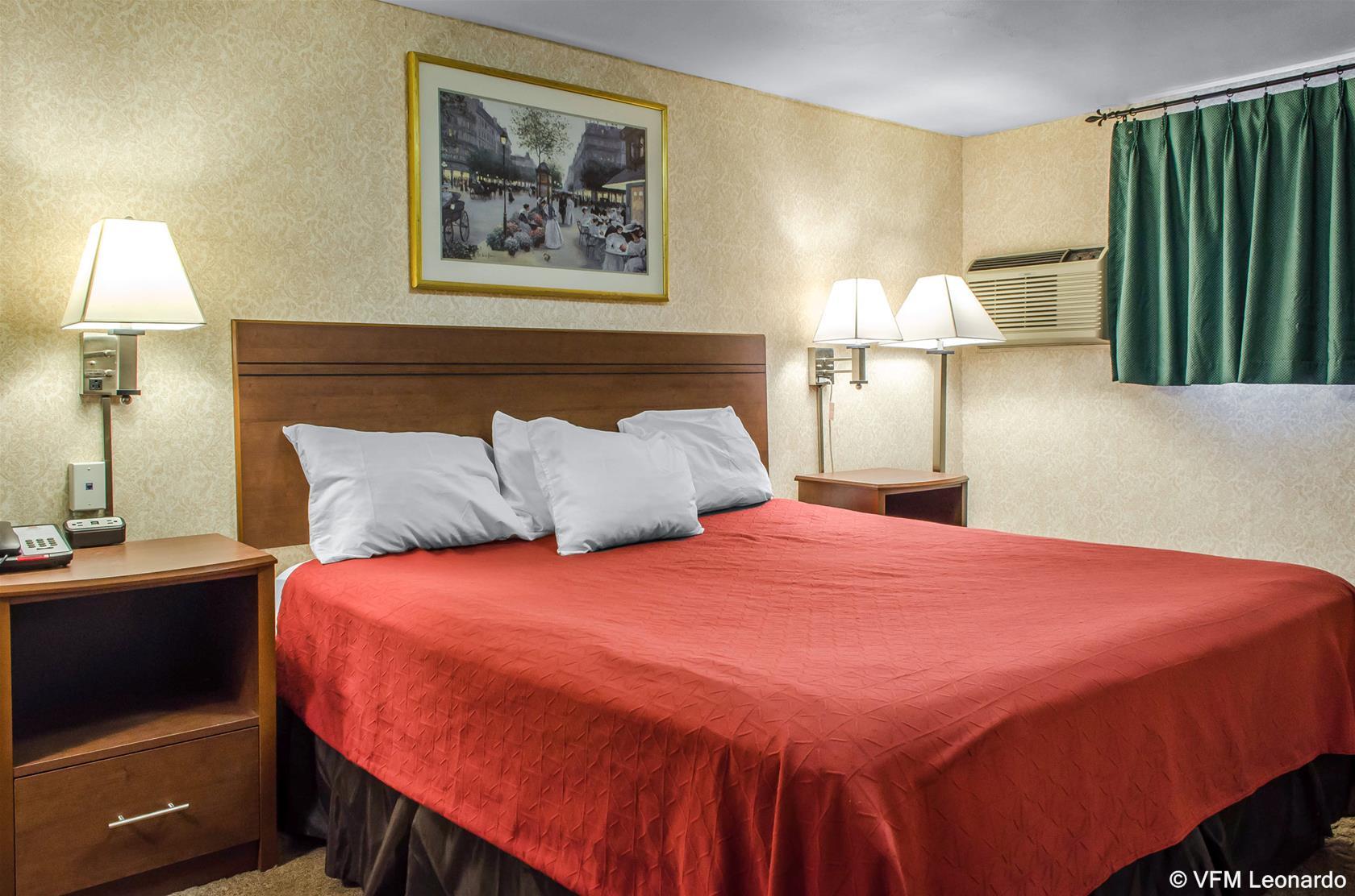 Econo Lodge Bellefonte I-99 Екстериор снимка