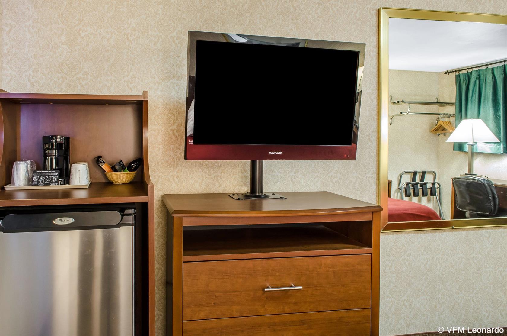 Econo Lodge Bellefonte I-99 Екстериор снимка