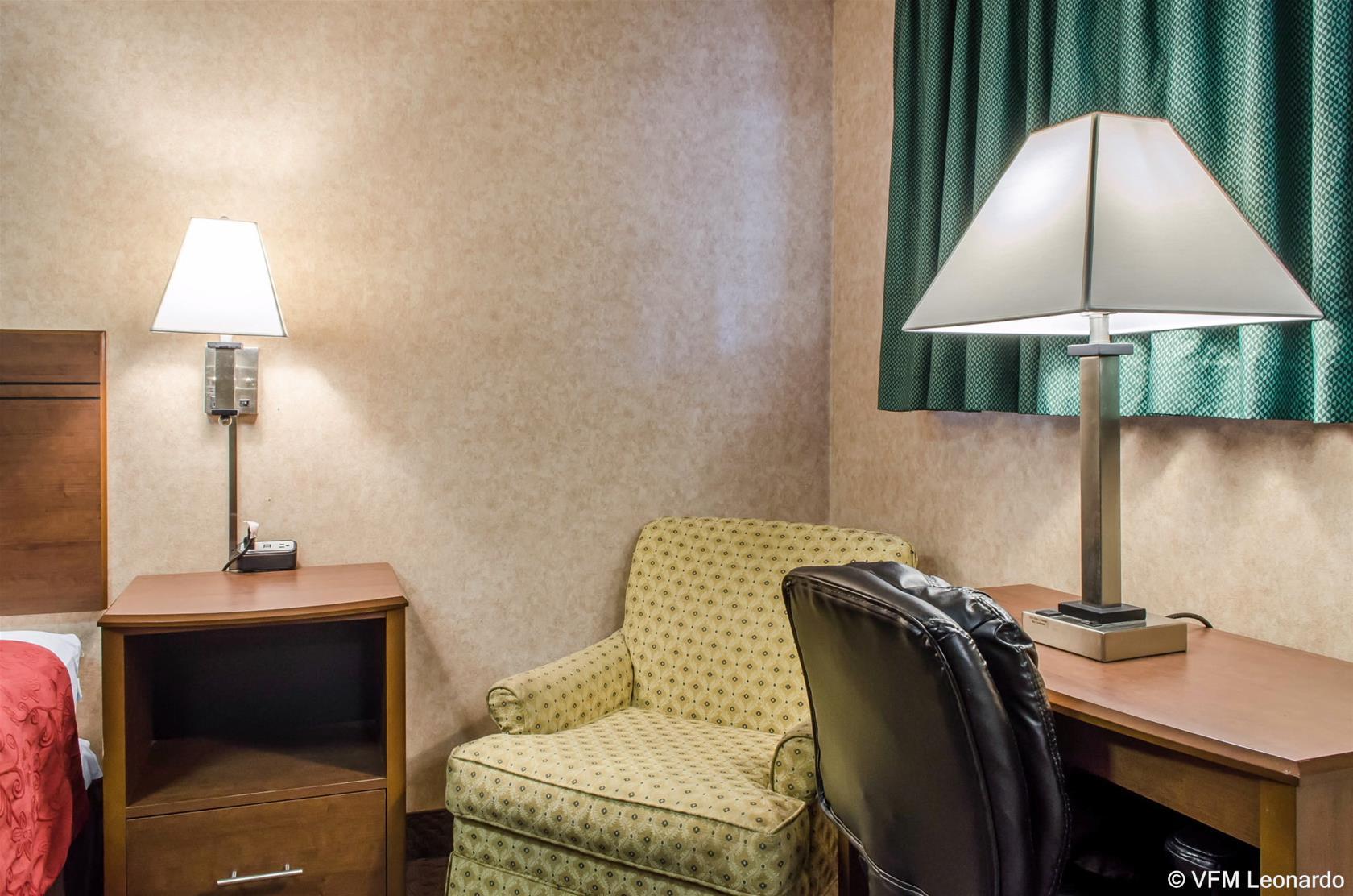 Econo Lodge Bellefonte I-99 Екстериор снимка