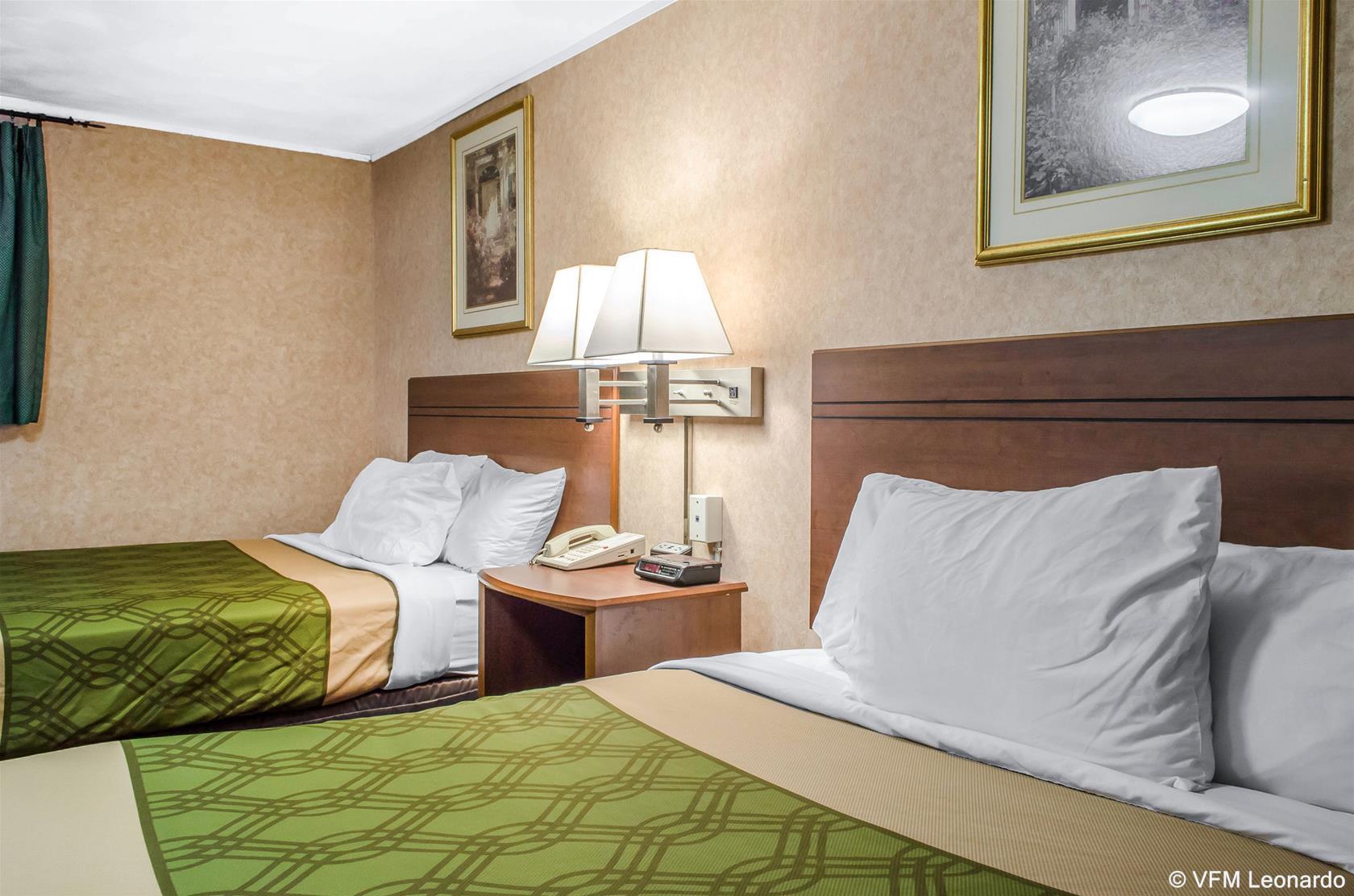 Econo Lodge Bellefonte I-99 Екстериор снимка