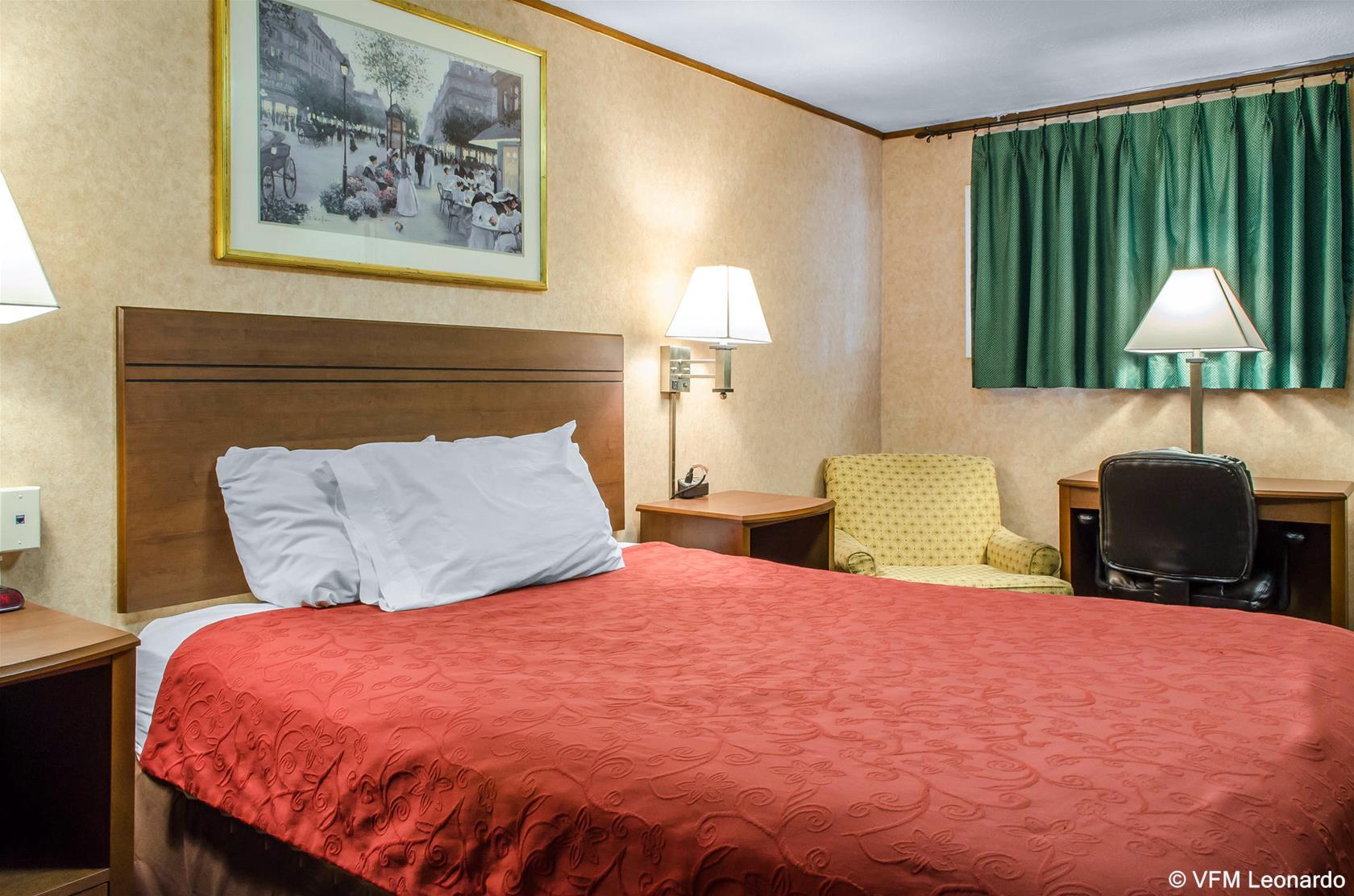 Econo Lodge Bellefonte I-99 Екстериор снимка