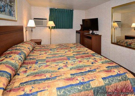 Econo Lodge Bellefonte I-99 Стая снимка