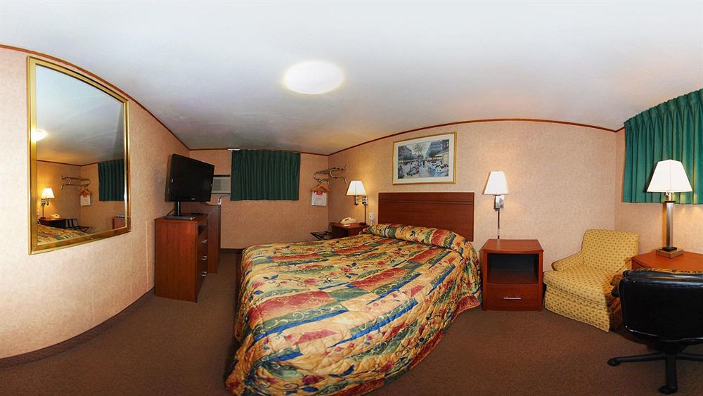 Econo Lodge Bellefonte I-99 Екстериор снимка